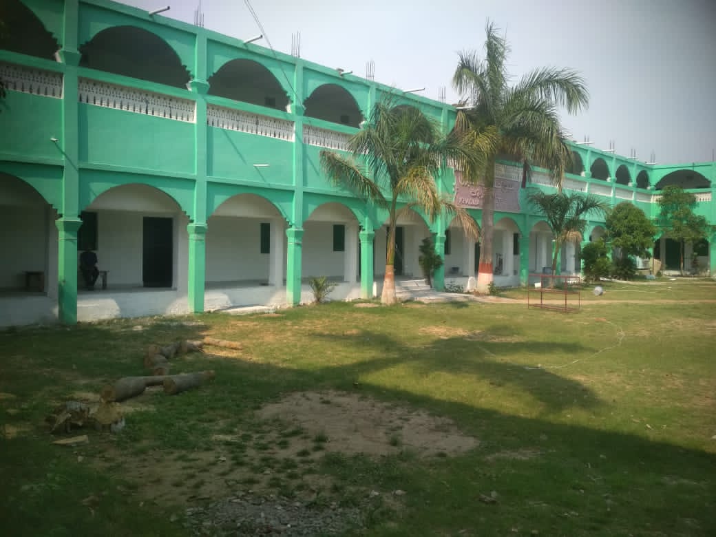 Kulliyatul Banat Parhepat